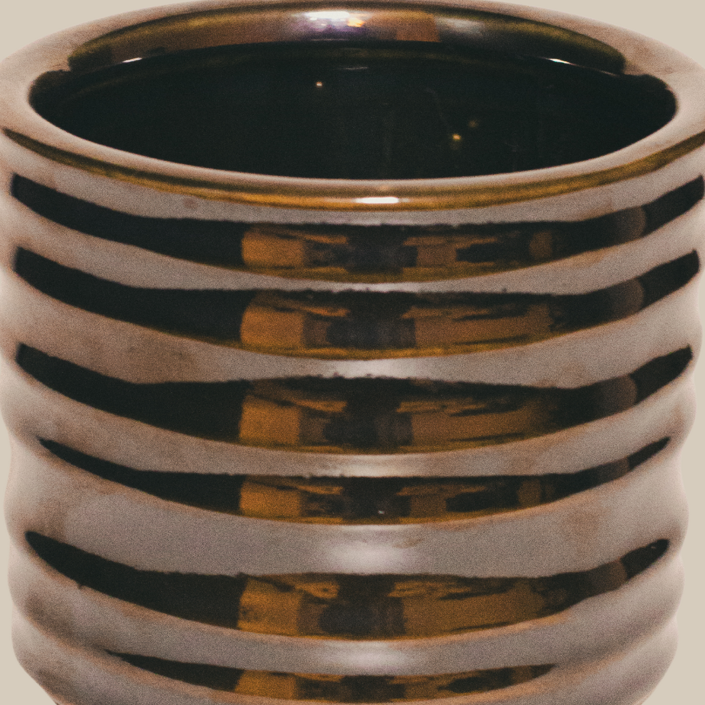 ODO Black Metallic Glazed Ceramic Container (With Chosen Fragrance)