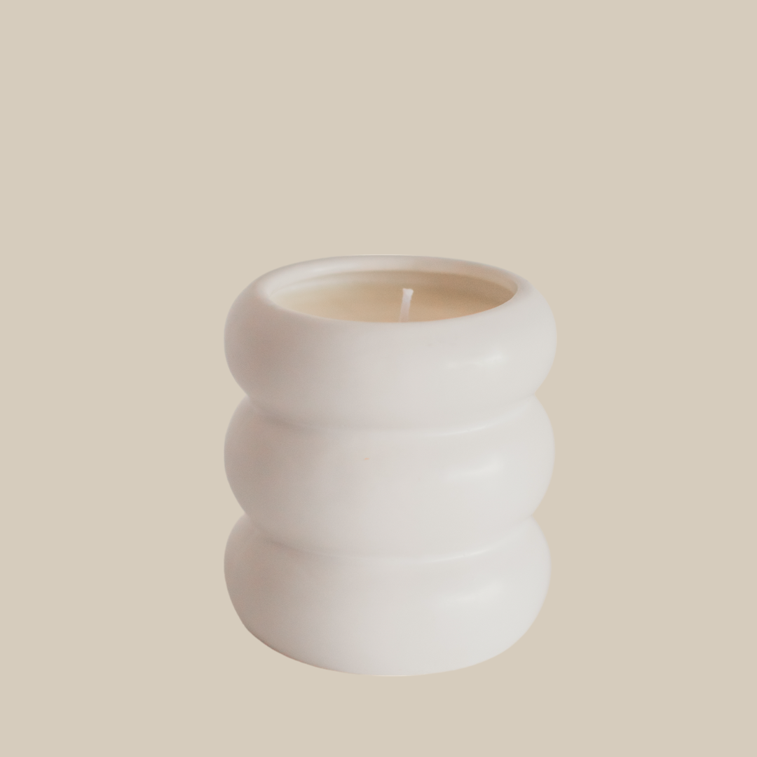 LAUA. Warm Wood Luxury Scented Candle